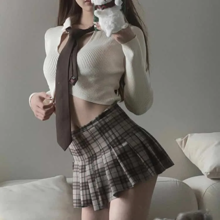 【爆笑动作】《特务搞飞机》严正化朴诚雄：隐藏在民间的最强特工大妈，在被劫持的飞机上大显神威