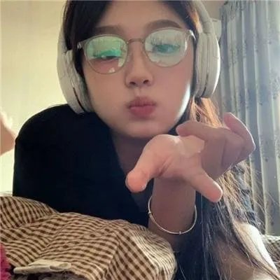 【温情绝恋】《只有你》苏志燮韩孝周超清在线：落魄拳击手为给盲女治病重返黑市黑拳擂台
